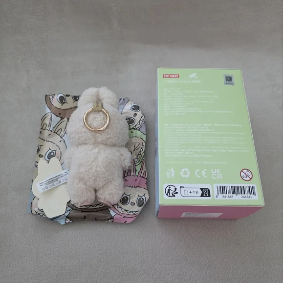 💛Authentic Pop Mart, The Monsters Exciting Macaron Labubu Soymilk - Picture 4 of 7